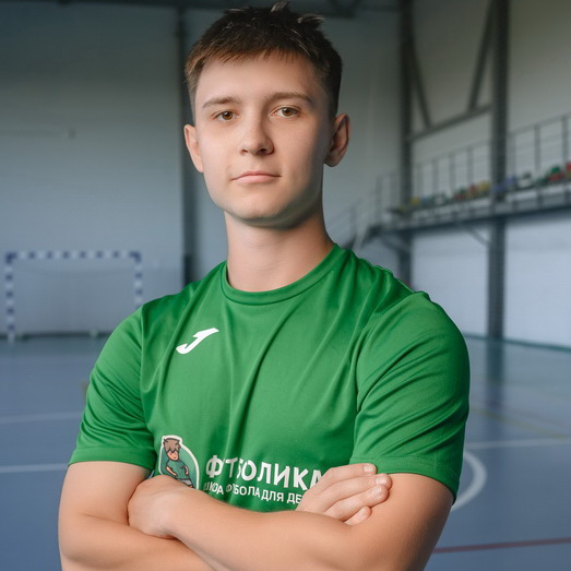 тренер футболики Серафим Дроздов