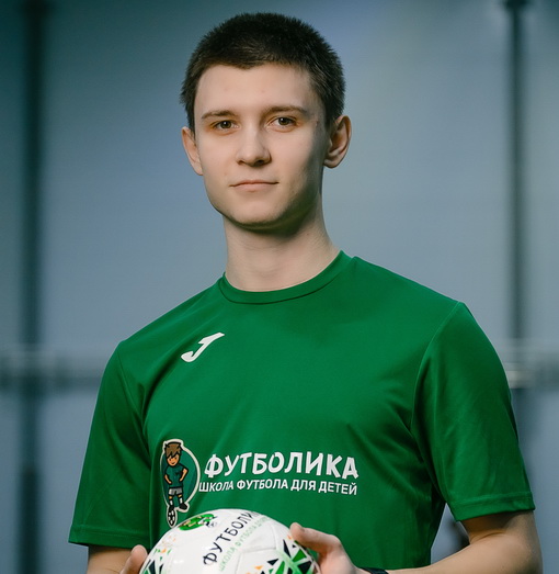 тренер футболики Серафим Дроздов